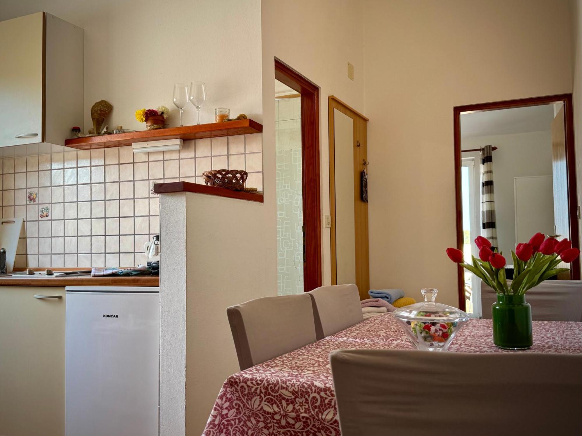 Apartments Maricic Banjol Exterior photo